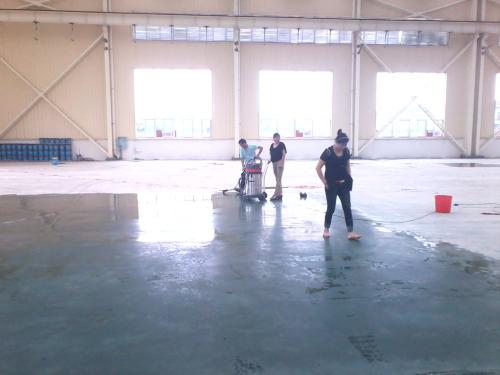 水泥地面清洗清洁